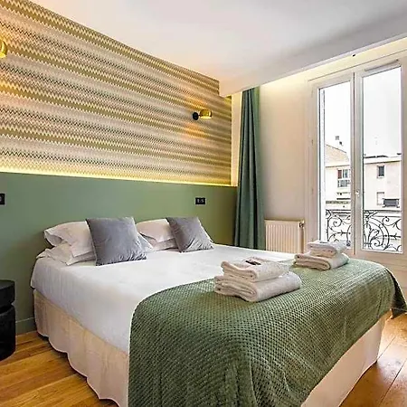 Magnificent - 2br/6p - Tour Eiffel 3* 巴黎